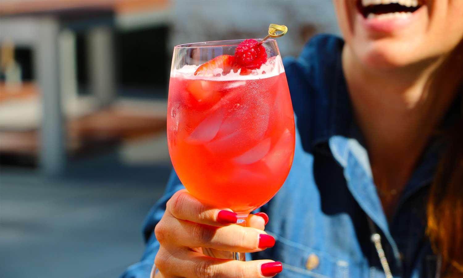 罗顿公园大道酒店 纽约 外观 照片 A strawberry bellini