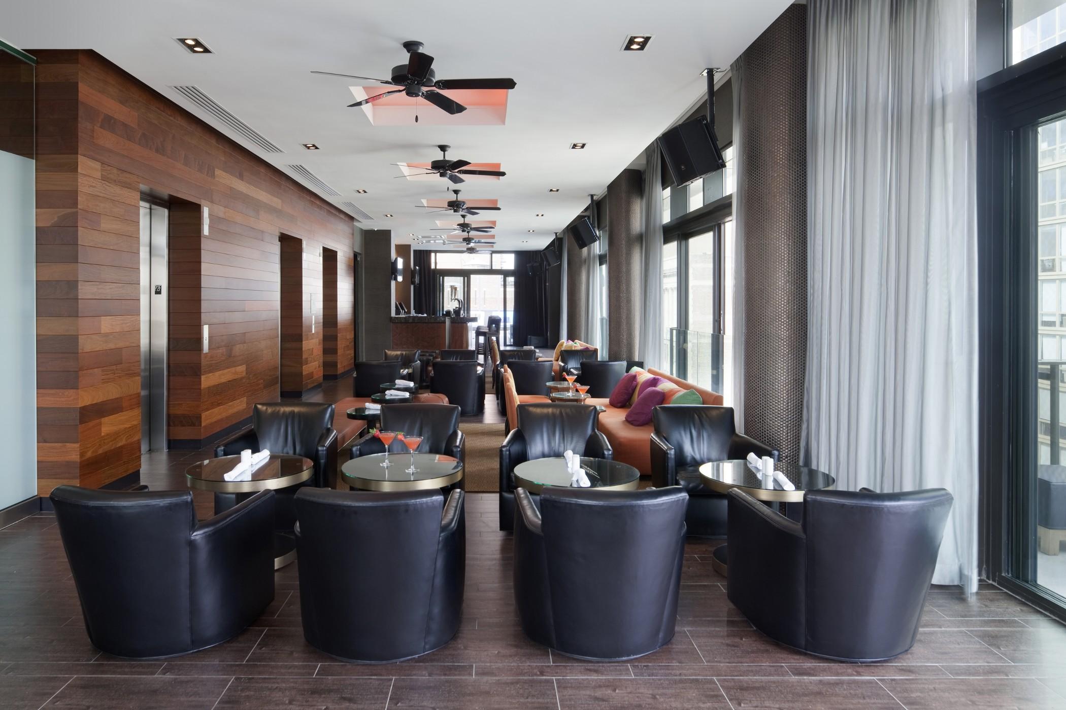 罗顿公园大道酒店 纽约 外观 照片 The lounge at the airport